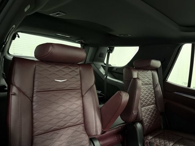 2026 Cadillac Escalade Sport - Photo 25