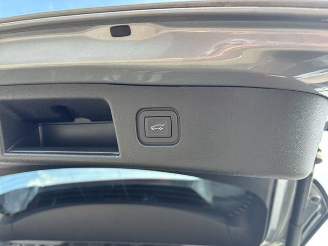 2025 Chevrolet Blazer EV LT - Photo 17