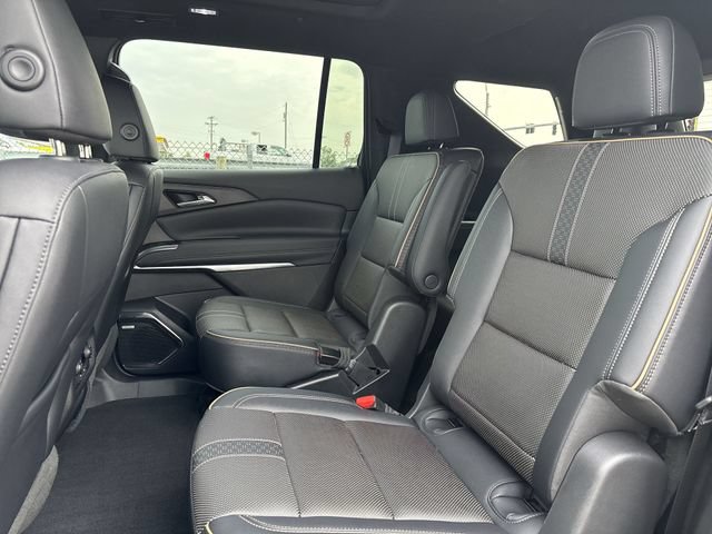 2025 Chevrolet Traverse High Country - Photo 19