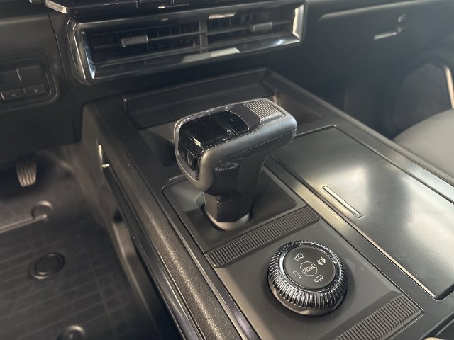2026 GMC HUMMER EV 2X - Photo 31