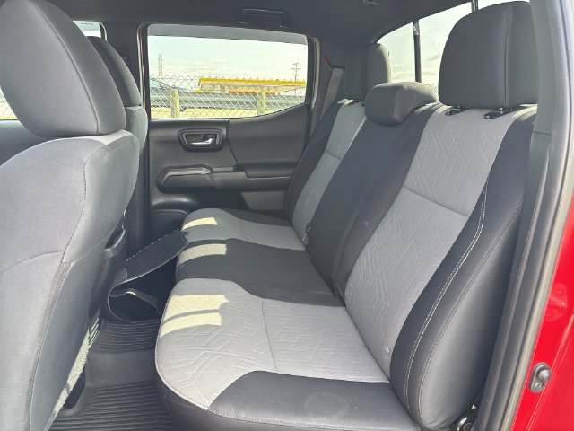 2022 Toyota Tacoma TRD Off Road - Photo 17
