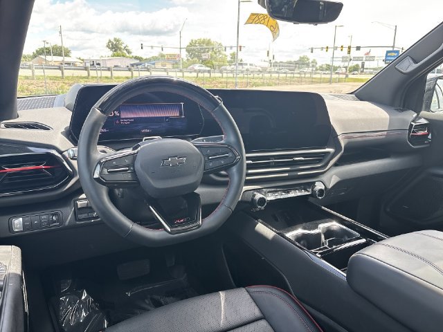 2025 Chevrolet Silverado EV RST - Photo 21
