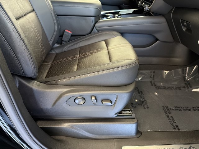 2026 Chevrolet Suburban High Country - Photo 21