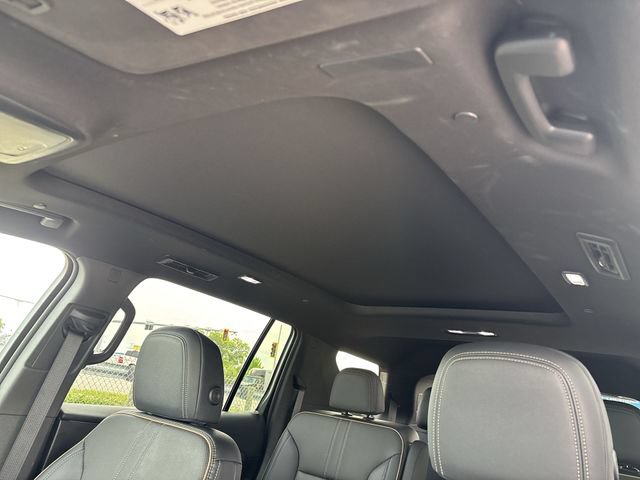 2025 Chevrolet Traverse High Country - Photo 28