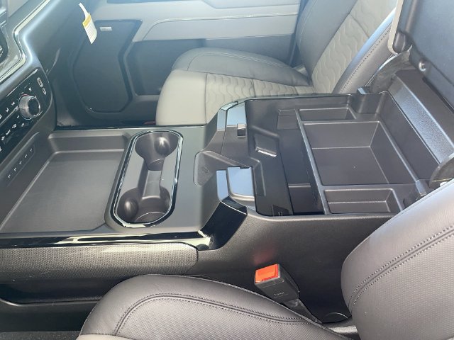 2026 Chevrolet Silverado 2500 HD ZR2 - Photo 29