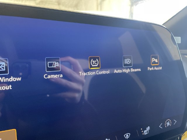 2025 Chevrolet Blazer EV LT - Photo 36