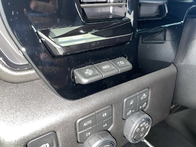 2026 Chevrolet Silverado 2500 HD ZR2 - Photo 36