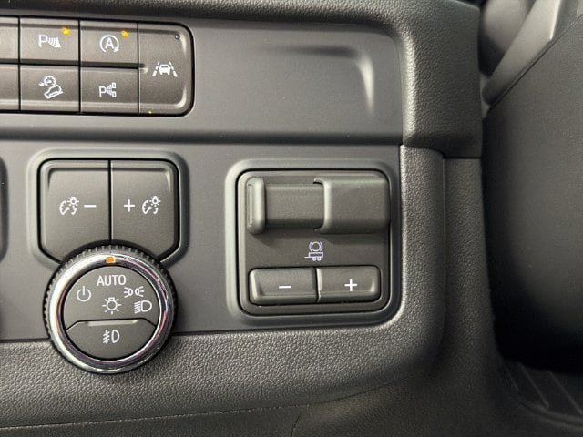 2026 Chevrolet Suburban High Country - Photo 32