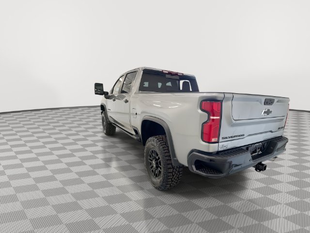 2026 Chevrolet Silverado 2500 HD ZR2 - Photo 13