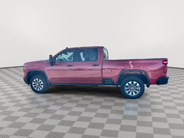 2026 Chevrolet Silverado 2500HD Custom - Photo 8