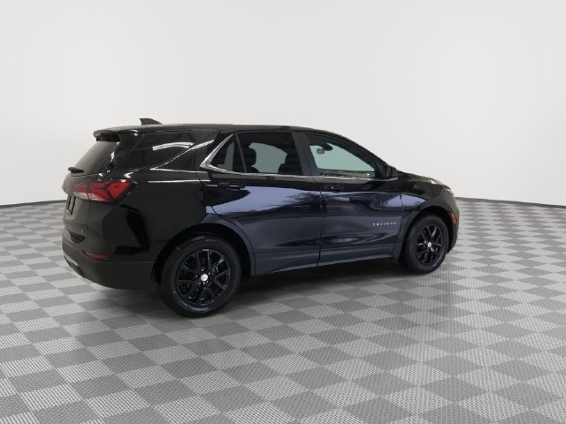2024 Chevrolet Equinox LT - Photo 12