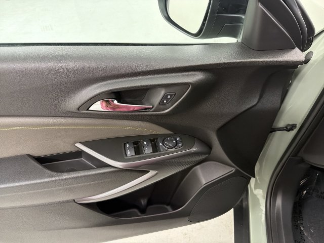 2024 Chevrolet Trax Activ - Photo 22