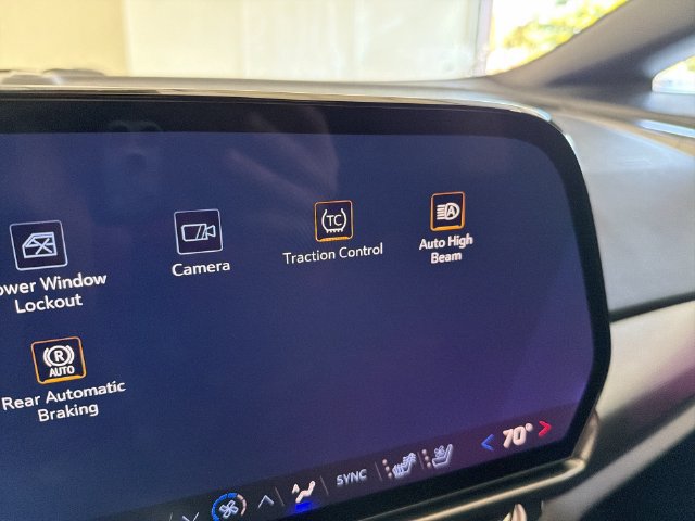 2026 Chevrolet Equinox EV RS - Photo 31