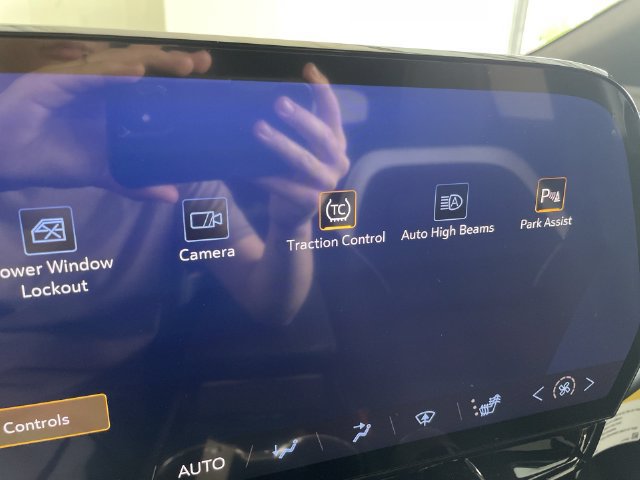 2025 Chevrolet Blazer EV LT - Photo 35