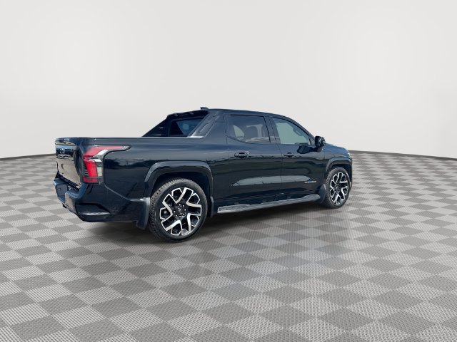 2025 Chevrolet Silverado EV RST - Photo 13