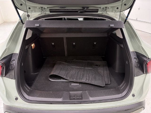 2024 Chevrolet Trax Activ - Photo 16