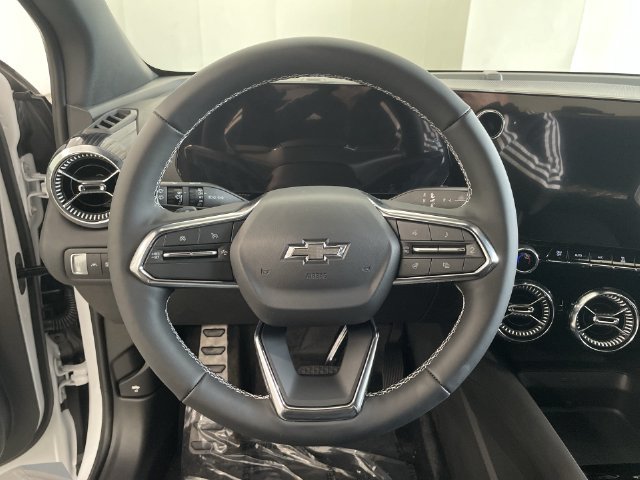 2025 Chevrolet Blazer EV LT - Photo 36