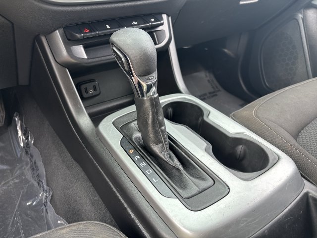 2022 Chevrolet Colorado LT - Photo 27