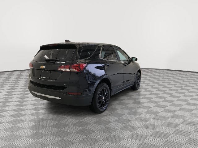 2024 Chevrolet Equinox LT - Photo 11