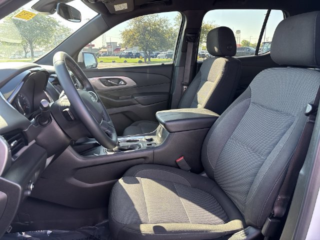 2023 Chevrolet Traverse 1LT - Photo 23