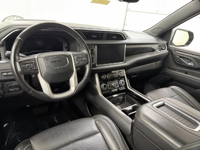 2022 GMC Yukon Denali - Photo 22