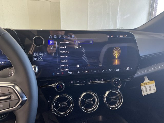 2025 Chevrolet Blazer EV LT - Photo 32