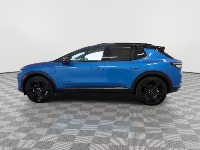 2026 Chevrolet Equinox EV RS - Photo 8