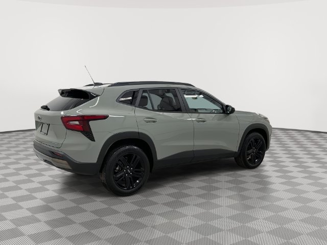 2024 Chevrolet Trax Activ - Photo 11