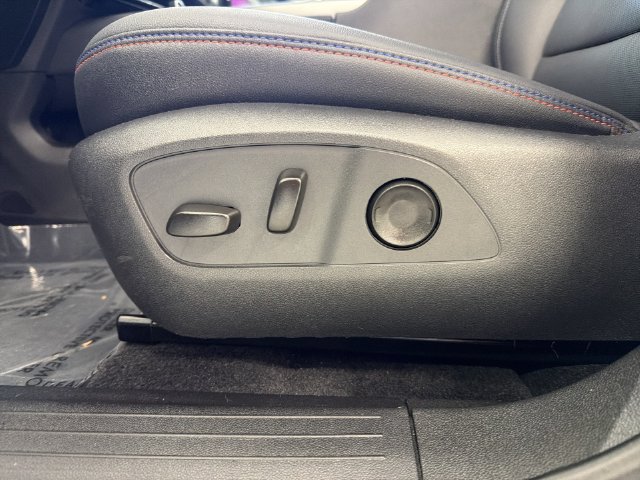 2026 Chevrolet Equinox EV RS - Photo 24