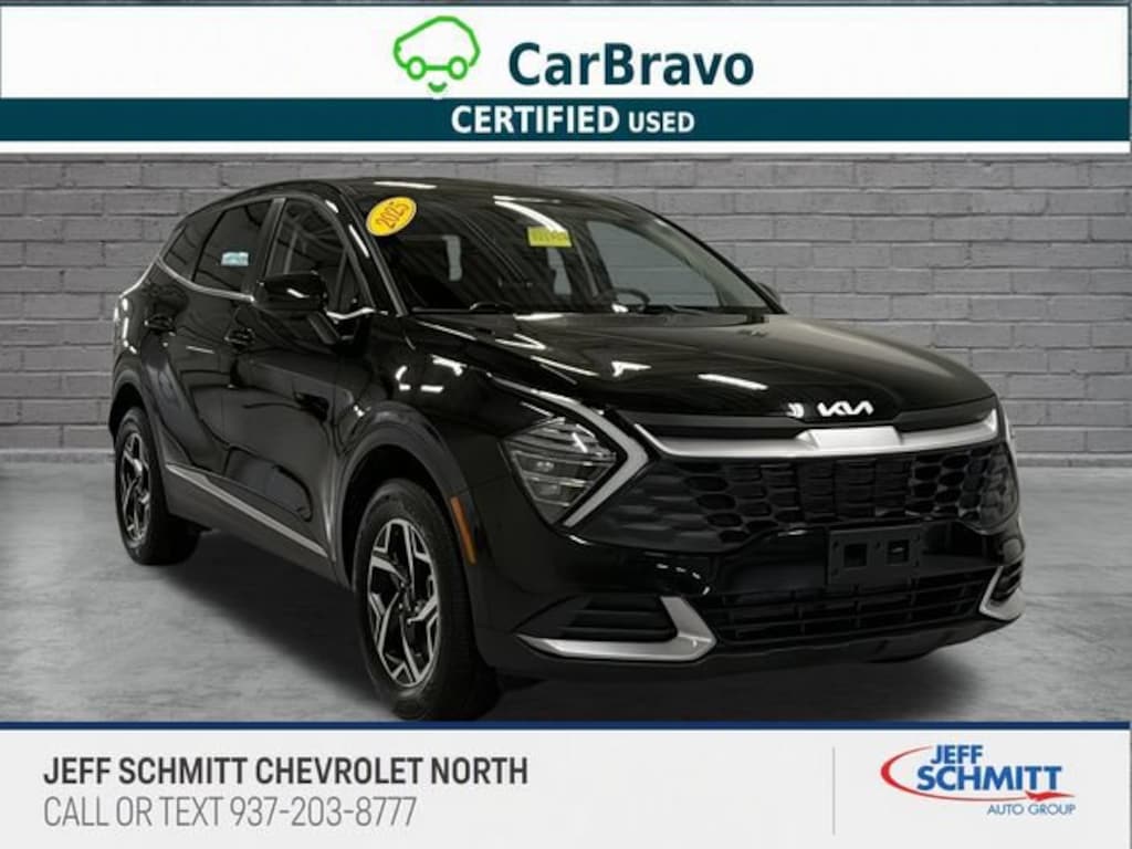 Used 2025 Kia Sportage LX SUV