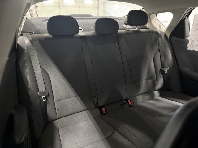 2025 Kia K4 LXS - Photo 17