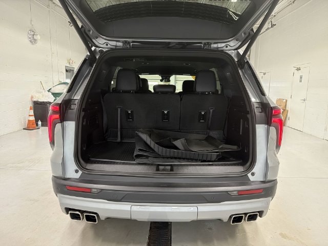 2026 Chevrolet Traverse Z71 - Photo 17