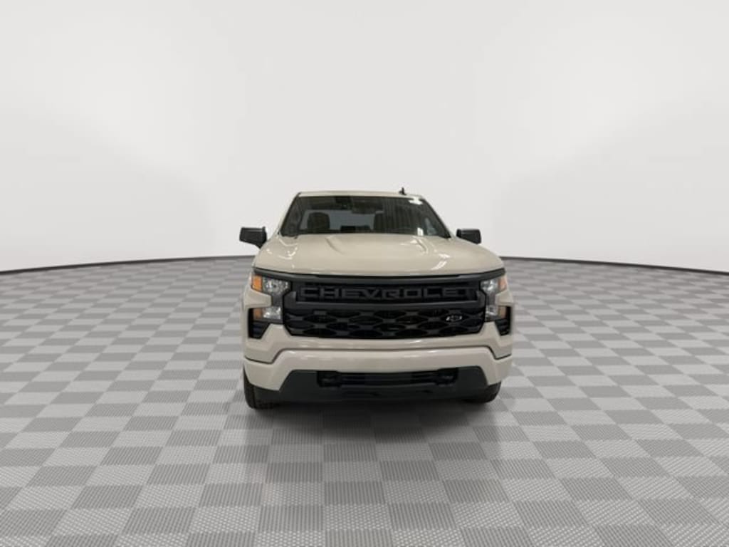 New 2026 Chevrolet Silverado 1500 Custom Truck