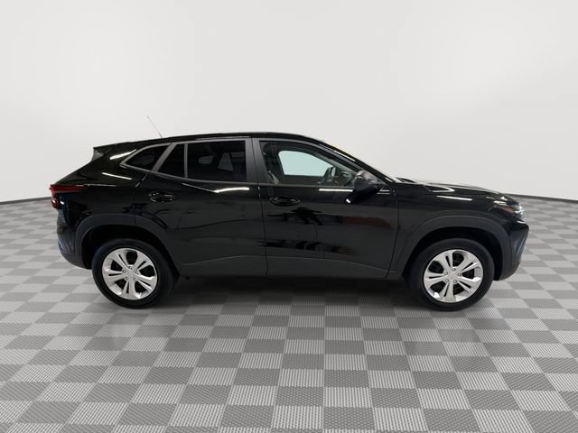 2026 Chevrolet Trax LS - Photo 14