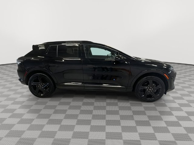 2026 Chevrolet Equinox EV RS - Photo 15