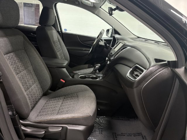2024 Chevrolet Equinox LT - Photo 22