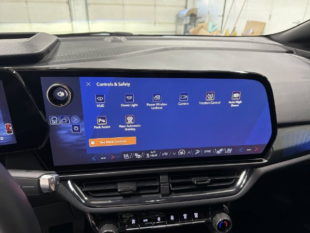 2026 Chevrolet Equinox EV RS - Photo 33