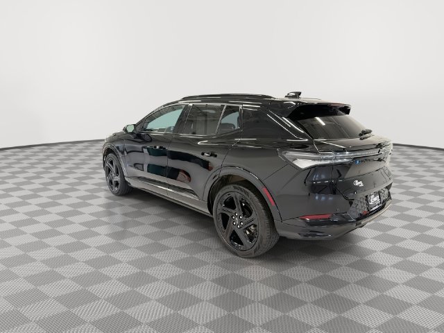 2026 Chevrolet Equinox EV RS - Photo 10