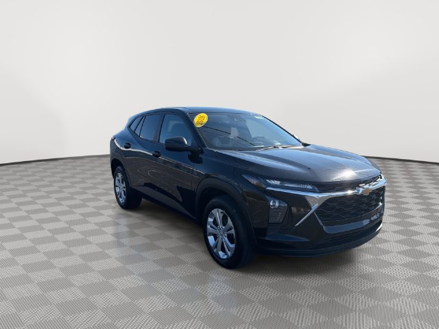 Used 2026 Chevrolet Trax LS SUV