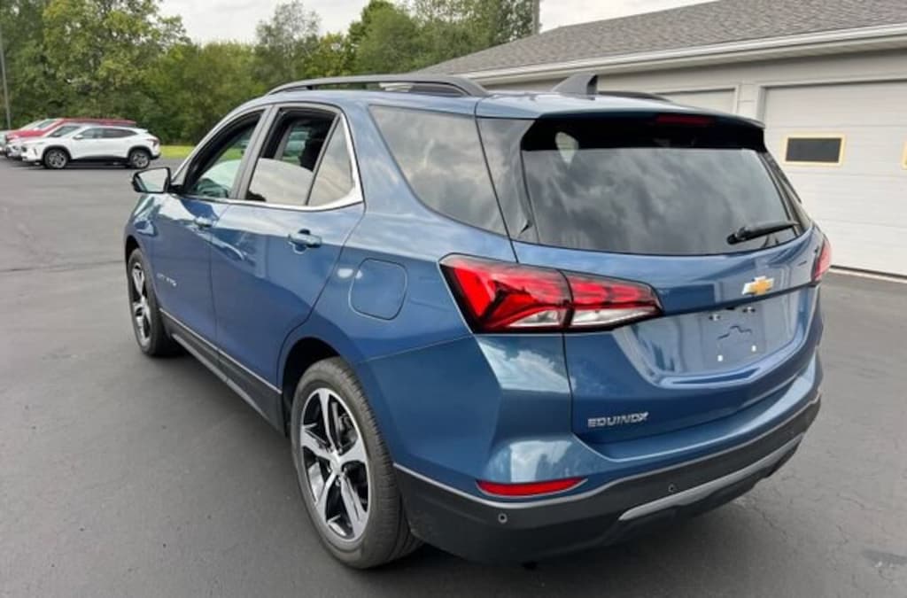 Used 2024 Chevrolet Equinox LT SUV
