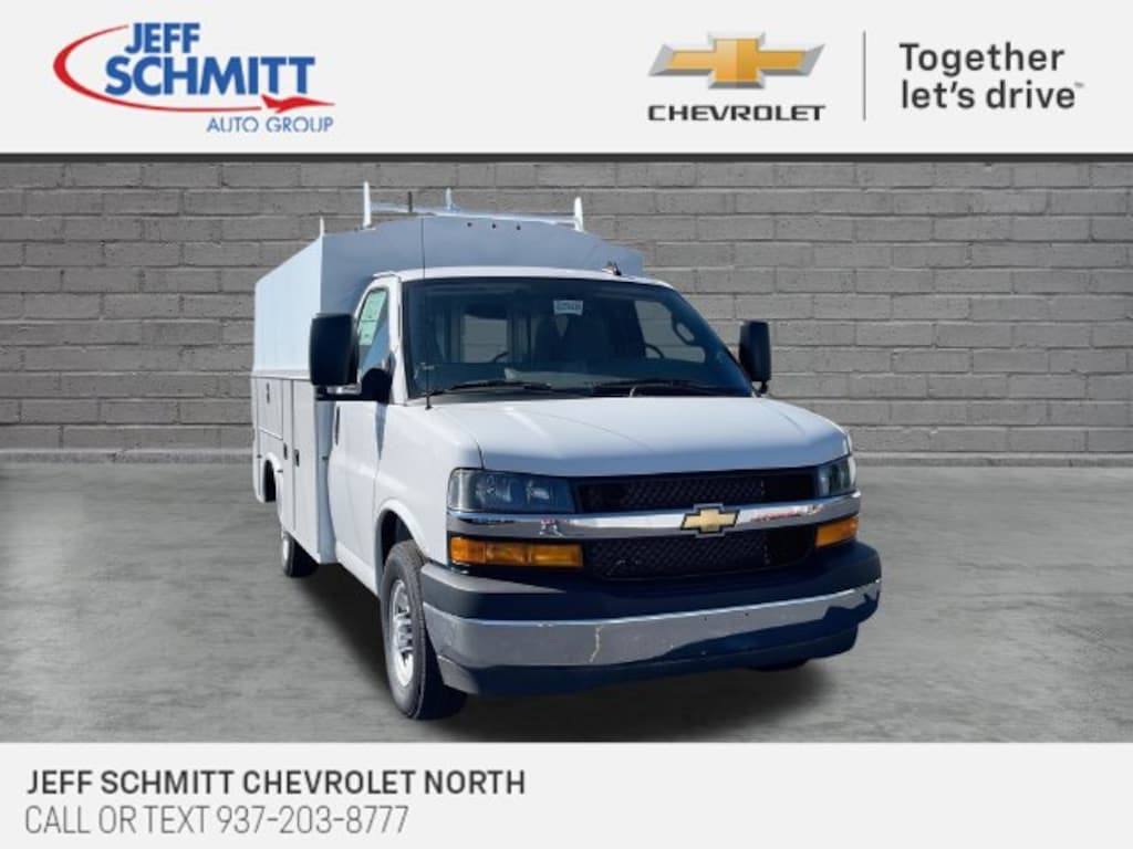 New 2025 Chevrolet Express Cutaway 3500 1WT Cutaway Van