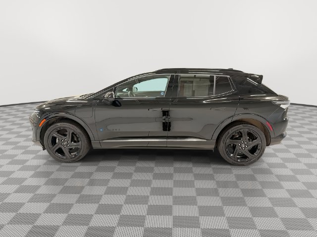 2026 Chevrolet Equinox EV RS - Photo 9