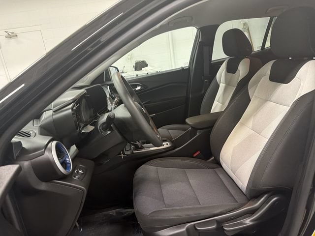 2026 Chevrolet Trax LS - Photo 21