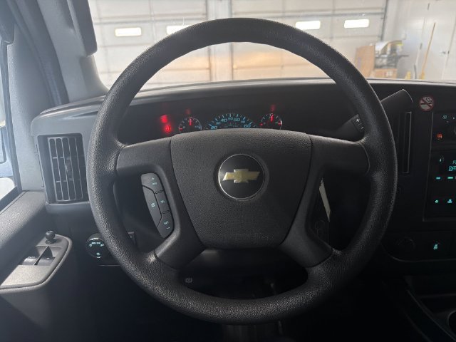 2025 Chevrolet Express Cargo Work Van - Photo 27