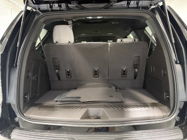 2026 Chevrolet Tahoe LS - Photo 15