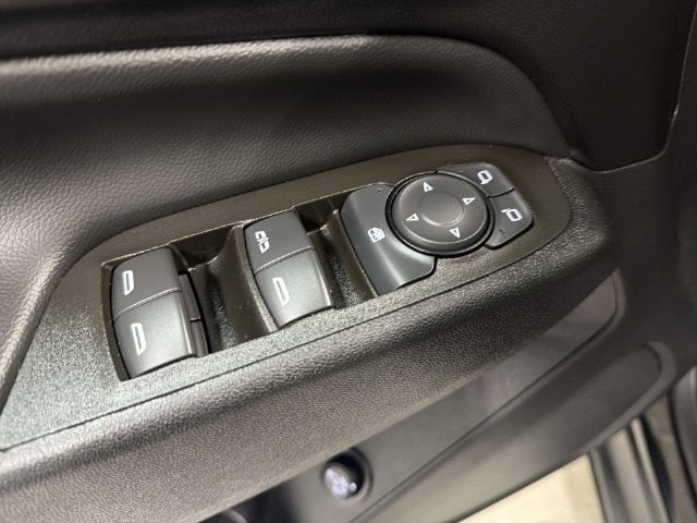 2024 Chevrolet Equinox LT - Photo 25