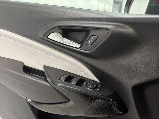 2025 Chevrolet Trax LT - Photo 23