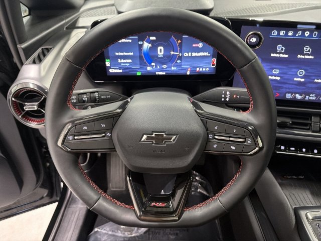 2026 Chevrolet Equinox EV RS - Photo 35