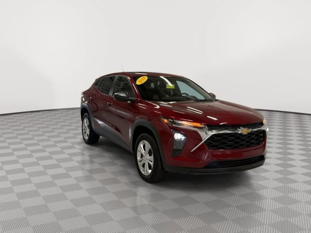 Used 2024 Chevrolet Trax LS SUV