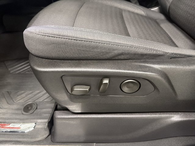 2024 Chevrolet Silverado 1500 LT - Photo 24